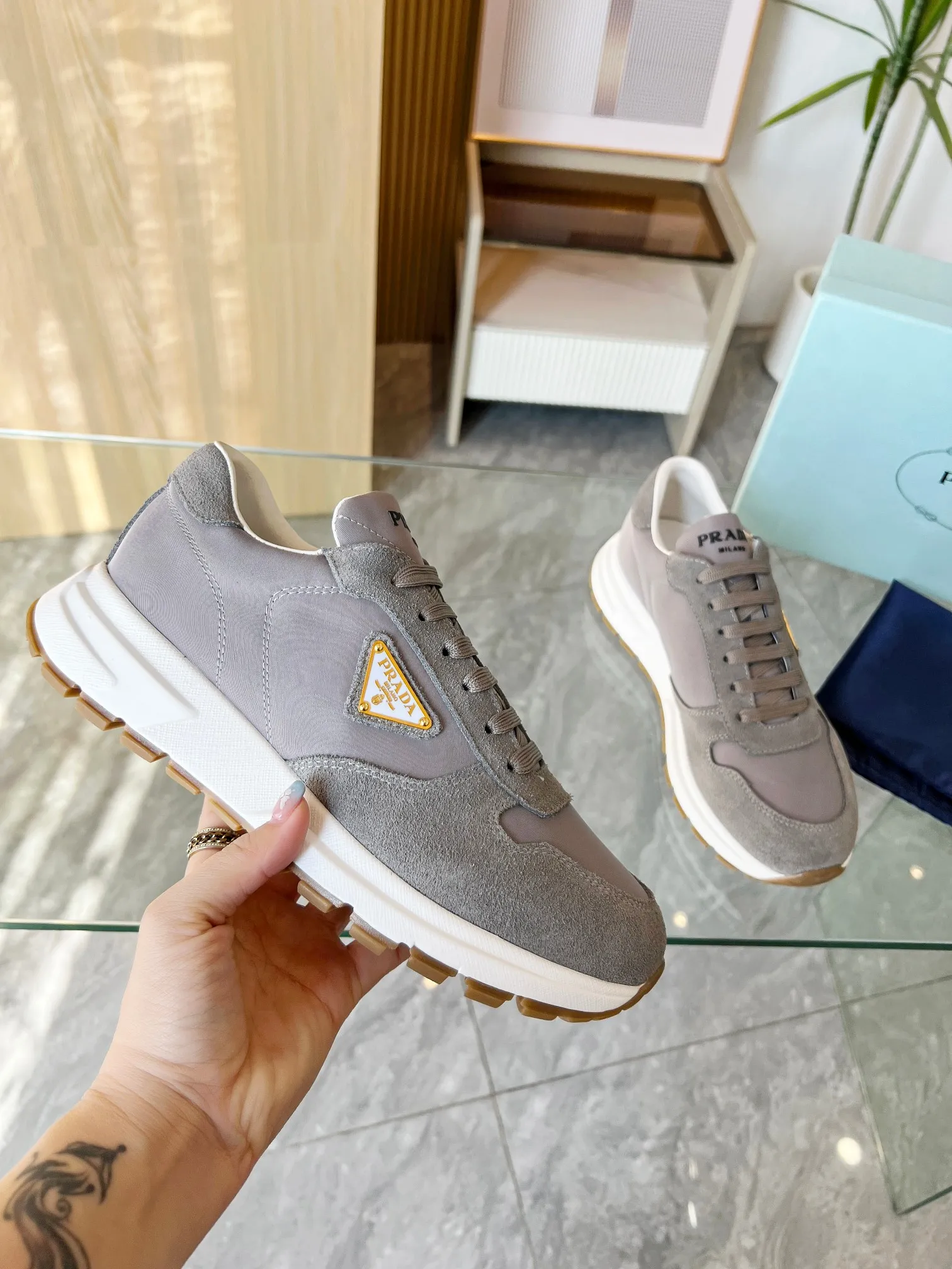 👟👟Ex-factory price 520👟👟 Prada "PRADA.." 2025 explosive model for couples has been shipped. , original version developed 1:1, fabric: anti-cement nylon cloth, lining: sheepskin, foot weight: sheepskin, 35--46 yards, "34 and 41 yards can be customized and cannot be returned",